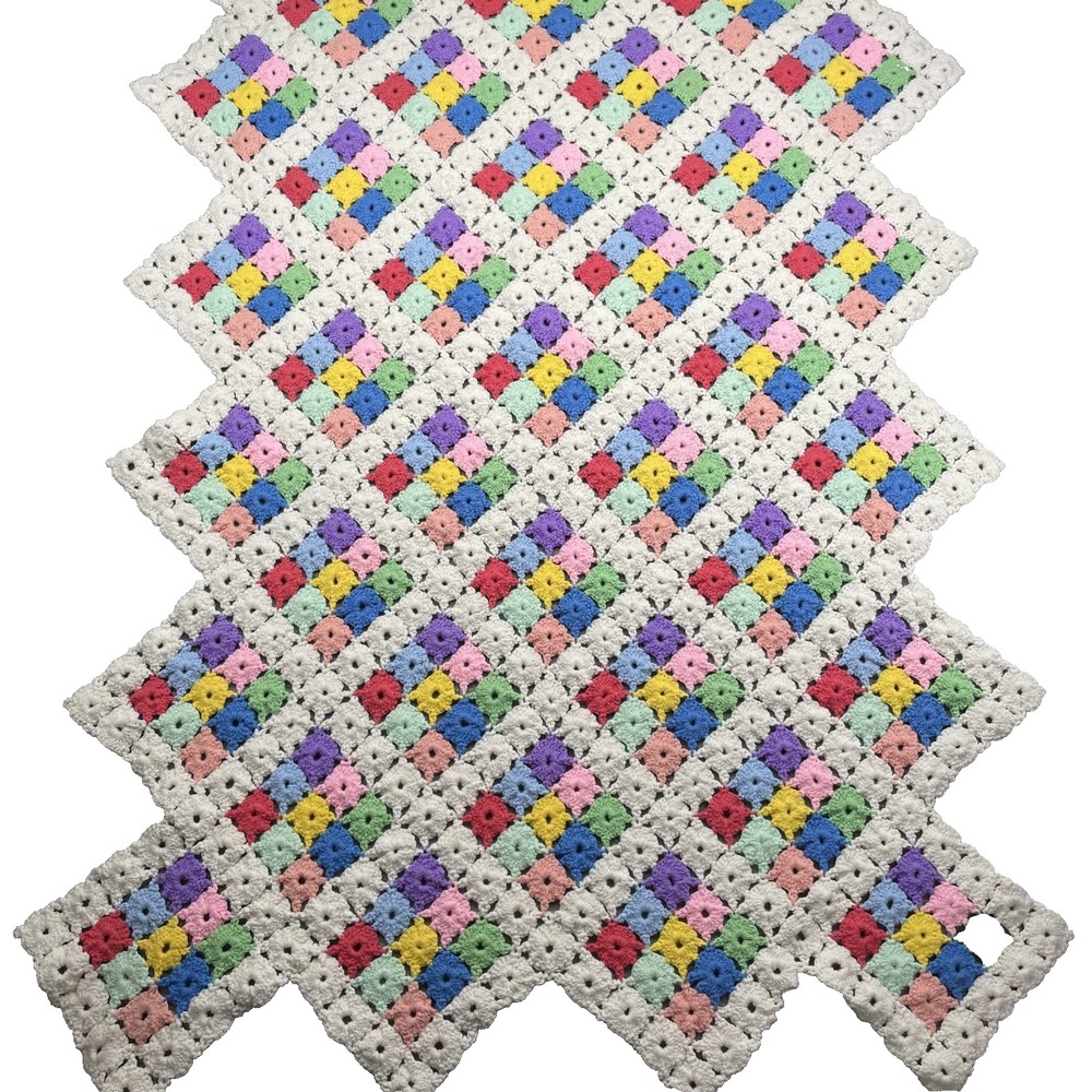 VTG Colorful Crochet‎ Medallion Afghan Blanket 43x65 Granny Square Couch Throw